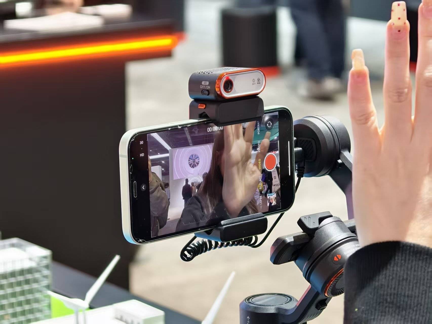 分体、全景、机械臂！六大玩家CES交卷：影像赛道打法变了(图5)